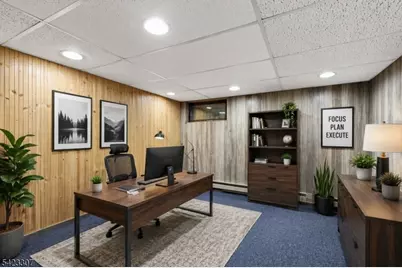 348 Maplewood Ave, Kenilworth, NJ 07033 - Photo 16