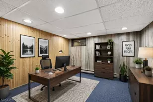 348 Maplewood Ave, Kenilworth, NJ 07033 - Photo 16