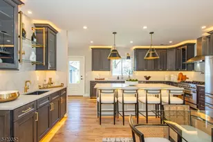 129 Essex Ave, Bloomfield Twp., NJ 07003 - Photo 12