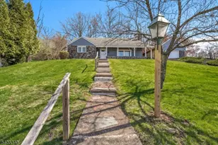 10 Hillside Ave, Milford, NJ 08848 - Photo 8