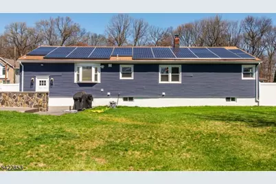 15 Green Meadows Rd, Fairfield, NJ 07004 - Photo 48