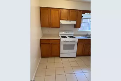 17 Parkway Dr.West #1, East Orange, NJ 07017 - Photo 4