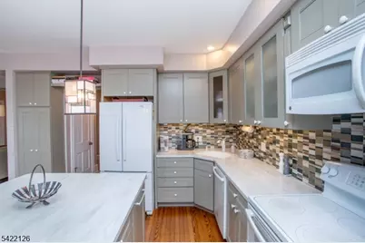 151 N Union St #6, Lambertville, NJ 08530 - Photo 18