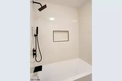 215 E 10th Ave, Roselle, NJ 07203 - Photo 34