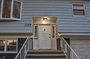 215 E 10th Ave, Roselle, NJ 07203 - Photo 4