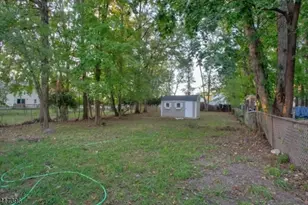 215 E 10th Ave, Roselle, NJ 07203 - Photo 6