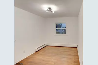 215 E 10th Ave, Roselle, NJ 07203 - Photo 30