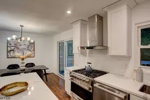 215 E 10th Ave, Roselle, NJ 07203 - Photo 26