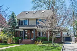 229 Watchung Ave, Montclair, NJ 07043 - Photo 2