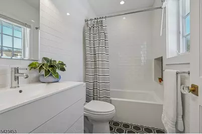 10 Mountain Ter, Montclair, NJ 07043 - Photo 34