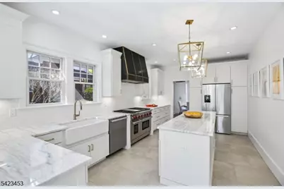 10 Mountain Ter, Montclair, NJ 07043 - Photo 14