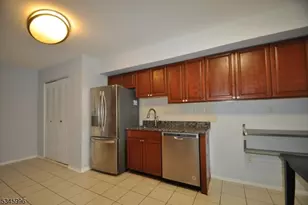 1404 Edison Glen Terrace, Edison, NJ 08837 - Photo 4