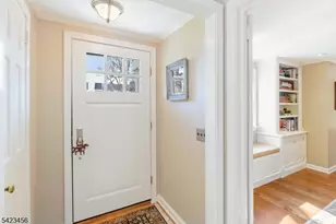 54 Knollwood Ave, Madison, NJ 07940 - Photo 4