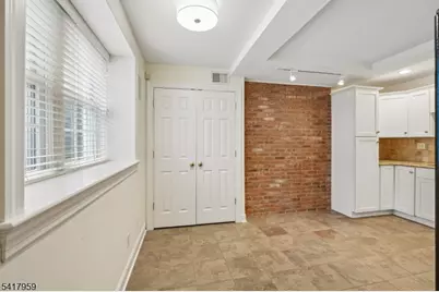 35 Dehart St, Morristown, NJ 07960 - Photo 6