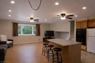 105 College View Dr, Hackettstown, NJ 07840 - Photo 4