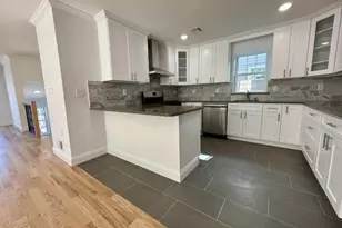 135 Court St, Elizabeth, NJ 07206 - Photo 4