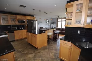 3 Hillbrook Ln, Holland Township, NJ 08848 - Photo 6