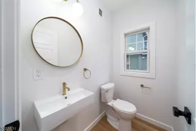 107 N Fullerton Ave, Montclair, NJ 07042 - Photo 6