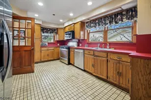 158 Palisade Rd, Elizabeth, NJ 07208 - Photo 10