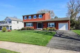 22 Maynard Rd, Franklin Township, NJ 08873 - Photo 4