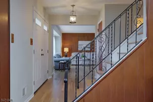 22 Maynard Rd, Franklin Township, NJ 08873 - Photo 12