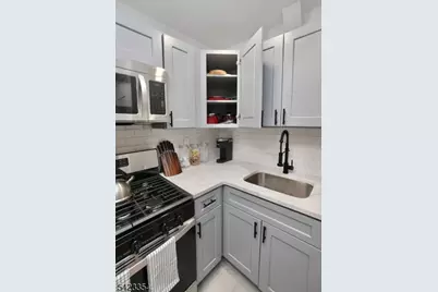 189 Summit Cross, Rutherford, NJ 07070 - Photo 44