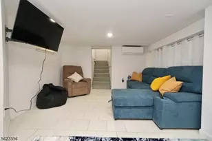 189 Summit Cross, Rutherford, NJ 07070 - Photo 16