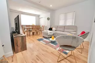 189 Summit Cross, Rutherford, NJ 07070 - Photo 2