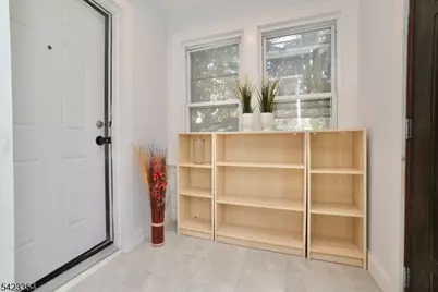 189 Summit Cross, Rutherford, NJ 07070 - Photo 10