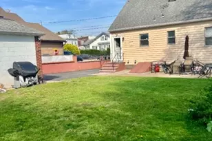 258 E 22nd St, Paterson, NJ 07514 - Photo 30