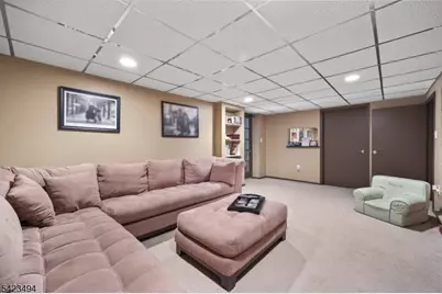 72 Fox Chase Ct, Freehold Township, NJ 07728 - Photo 38