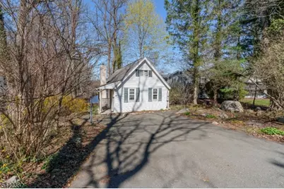 48 Lakeside Trl, Kinnelon, NJ 07405 - Photo 30