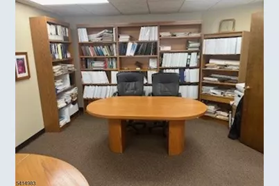 5 Mountain Blvd, Warren Township, NJ 07059 - Photo 4