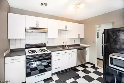 1130 Valley Rd #2B, Wayne, NJ 07470 - Photo 14