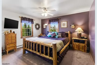 8 Woodlot Rd, Wayne, NJ 07470 - Photo 10