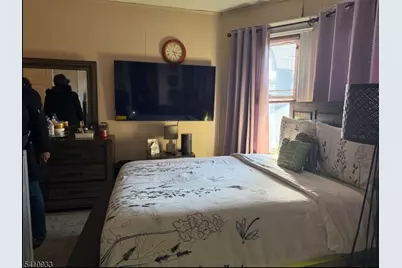 922 Grove St, Irvington, NJ 07111 - Photo 4