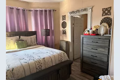 922 Grove St, Irvington, NJ 07111 - Photo 2
