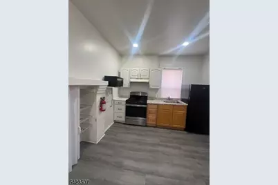 525 Franklin St, Elizabeth, NJ 07206 - Photo 4