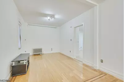 1132 W 3rd St, Plainfield, NJ 07063 - Photo 8