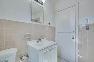 1132 W 3rd St, Plainfield, NJ 07063 - Photo 28