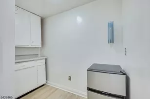 1132 W 3rd St, Plainfield, NJ 07063 - Photo 16