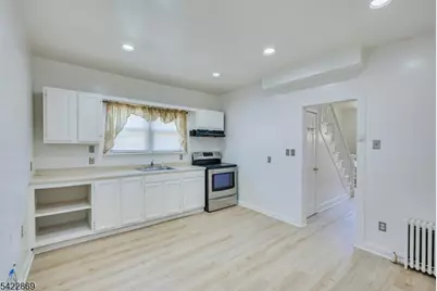 1132 W 3rd St, Plainfield, NJ 07063 - Photo 10