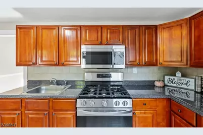 330 Chambers St, Phillipsburg, NJ 08865 - Photo 14