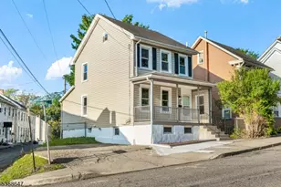 330 Chambers St, Phillipsburg, NJ 08865 - Photo 4