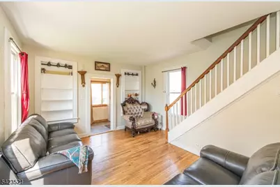 10 Banghart Pl, Parsippany, NJ 07878 - Photo 2