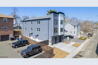 25 Brookside Ave, Irvington, NJ 07111 - Photo 34