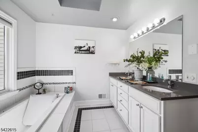 13 Bridge Hollow Rd, Tewksbury Township, NJ 07830 - Photo 28