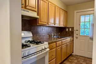 66-70 Liberty Pl, Palisades Park, NJ 07650 - Photo 8