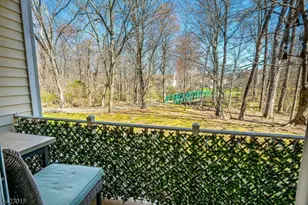 95 Sapphire Ln, Franklin Township, NJ 08823 - Photo 14