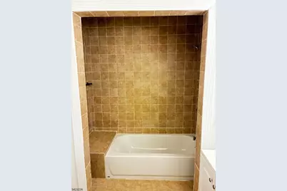 73 Wolcott Ter, Newark, NJ 07112 - Photo 8